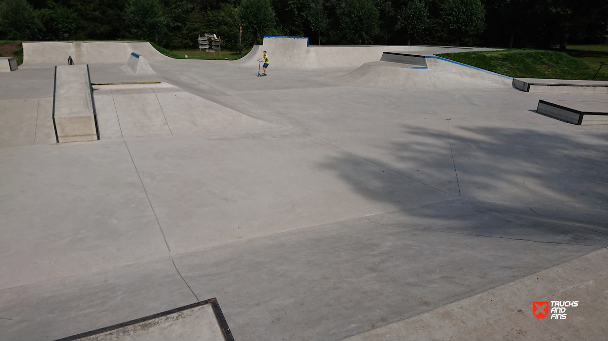 Hallaar skatepark